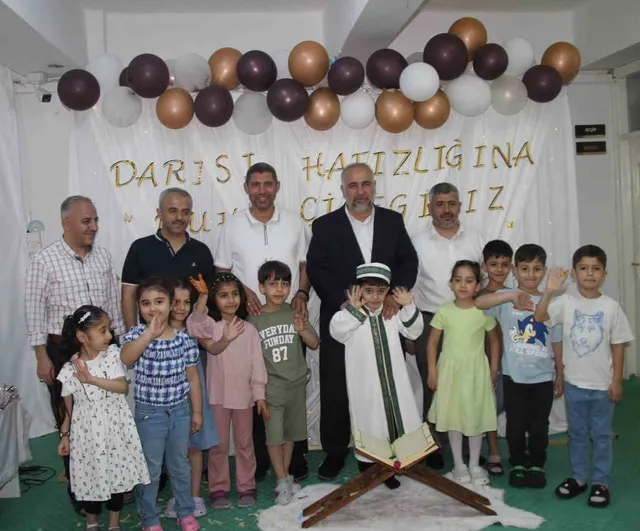 Cizre'de 5 yaşındaki Sait Çazım 22 sureyi dinleyerek ezberledi