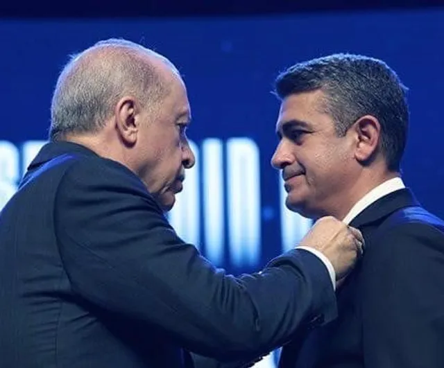 Cumhurbaşkanı Erdoğan: siyasi rakipler koltuk kavgası verirken biz Türkiye'yi geleceğe hazırlıyoruz