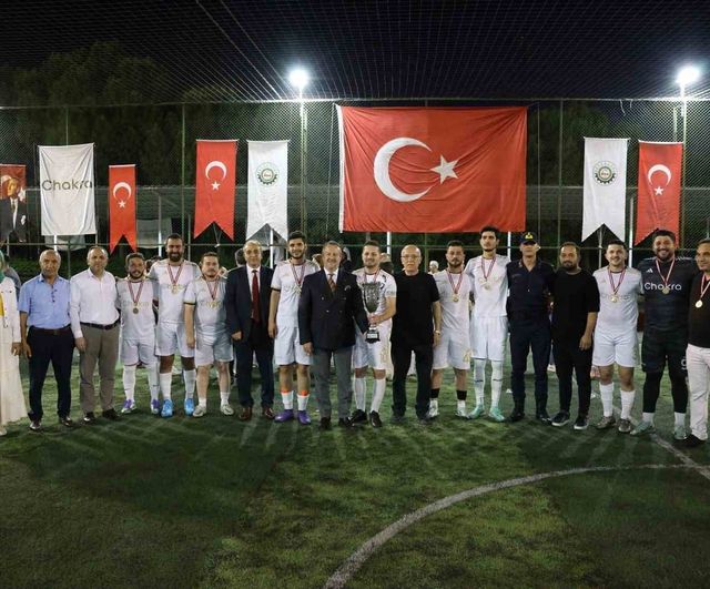Denizli OSB 2025-2026 Futbol Turnuvası sona erdi: Chakra Mağazacılık ve Ardöküm Merdane şampiyon