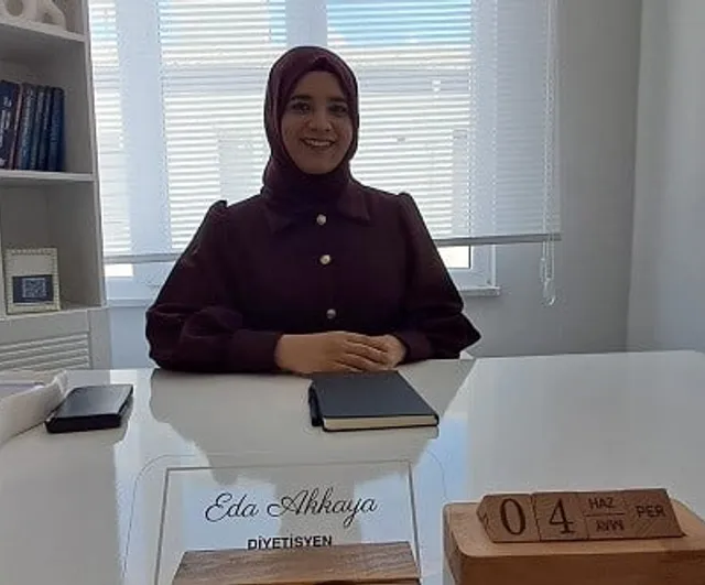 Diyetisyen Eda Akkaya’dan Yaz Sıcaklarında Sıvı ve Elektrolit Dengesi Uyarısı