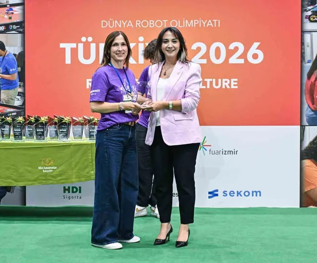 Dünya Robot Olimpiyatı Türkiye Finali İzmir'de: 22 şehirden 254 takım yarıştı
