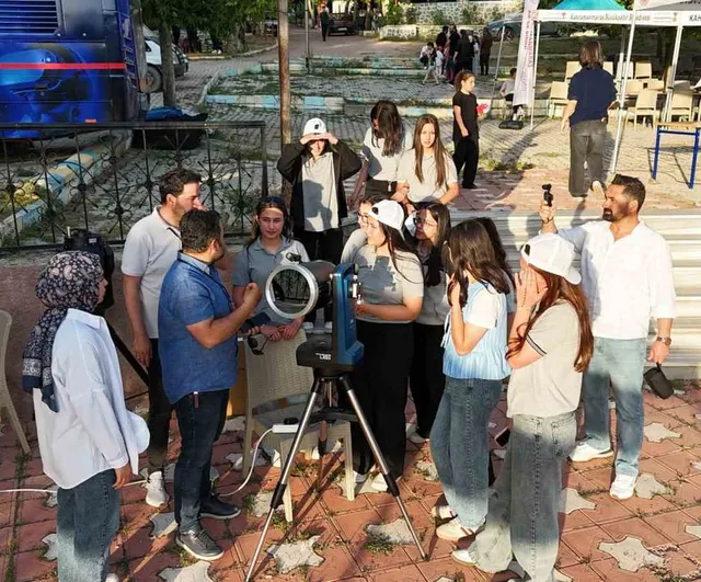 Ekinözü'nde Astronomi ve Gökyüzü Gözlem Şenliği: Öğrenciler Bilimle Buluştu