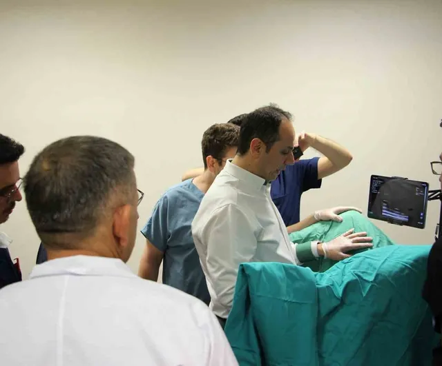 Elazığ'da transperineal prostat biyopsisi eğitimi düzenlendi