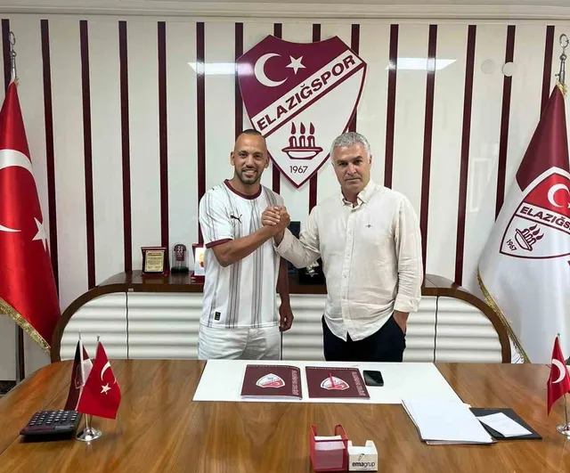 Elazığspor, Mert Örnek ile 1 yıllık sözleşme imzaladı