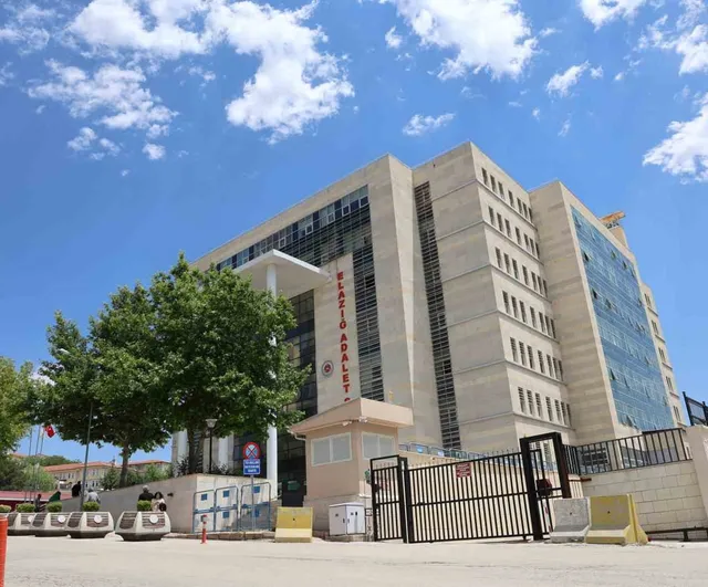 EMŞAV'dan şehitlere yönelik paylaşıma suç duyurusu