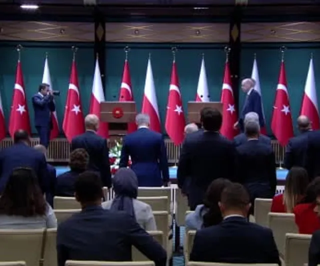 Erdoğan Polonya ile ticaret hedefini 15 milyar dolara yükseltti