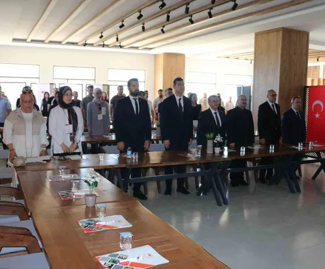 Erzincan'da 'Süt ve Süt Ürünlerinde Resmi Kontrol Eğitimi Programı' başladı