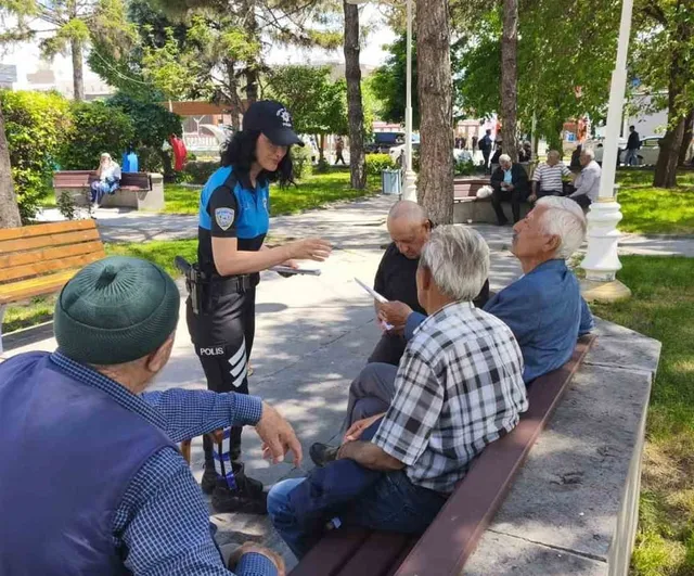 Erzincan Emniyeti 130 Vatandaşı İletişim Yoluyla Dolandırıcılığa Karşı Bilgilendirdi