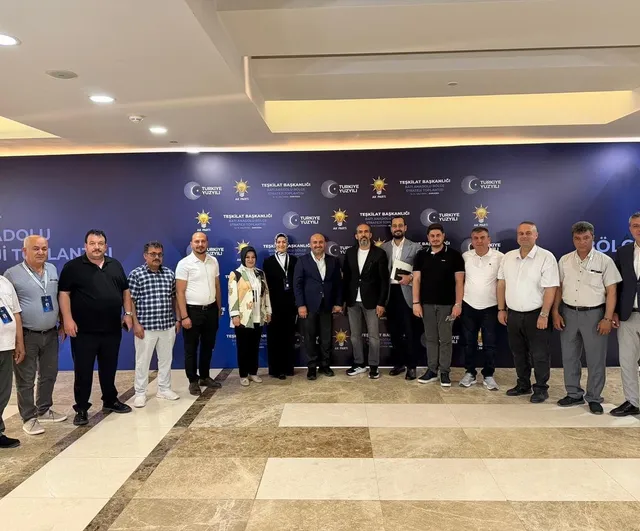 Eskişehir AK Parti teşkilatı Kızılcahamam'daki Batı Anadolu Bölge Strateji Toplantısı'na katıldı