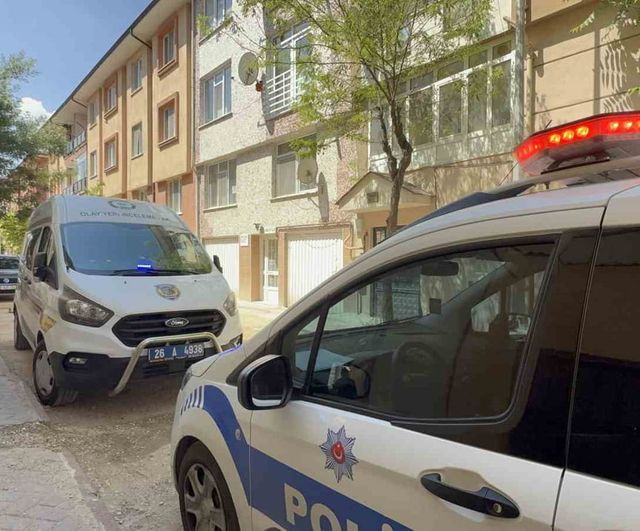 Eskişehir'de 57 yaşındaki Meryem Ç. yatağında ölü bulundu; polis inceleme başlattı