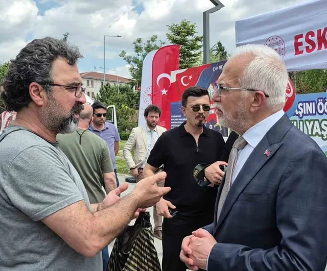 Eskişehir'de fizyoterapistlerle 'Hareket Yaşını Öğren, Sağlıklı Kal' etkinliği başladı