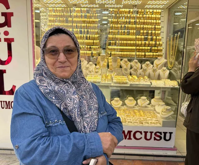 Eskişehir'de kuyumcunun dikkati 1 milyon 350 bin TL'lik dolandırıcılığı engelledi