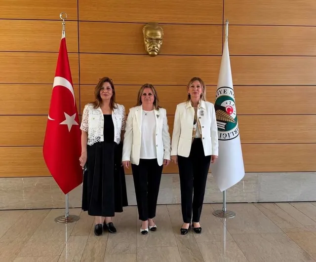 Fulya Uysal Güler Türkiye Noterler Birliği başkanlığı görevine başladı