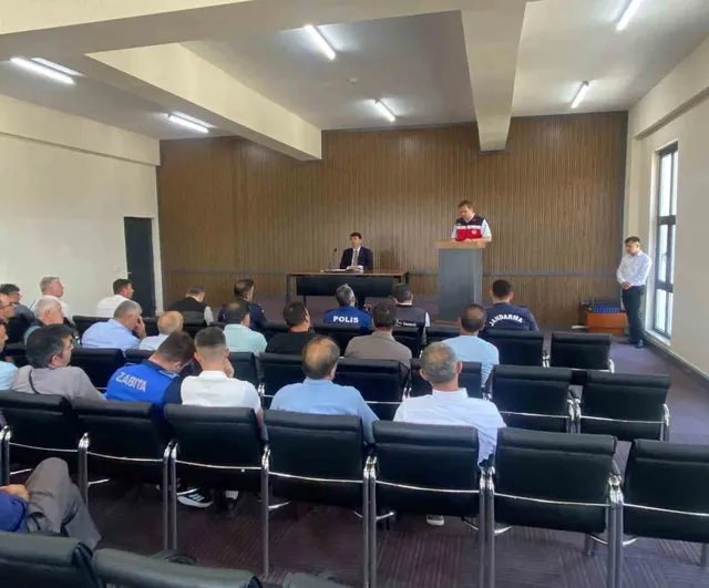 Gediz'de 2026 Biçerdöver Hizmetleri ve Anız Yangınlarına Karşı Bilgilendirme Toplantısı