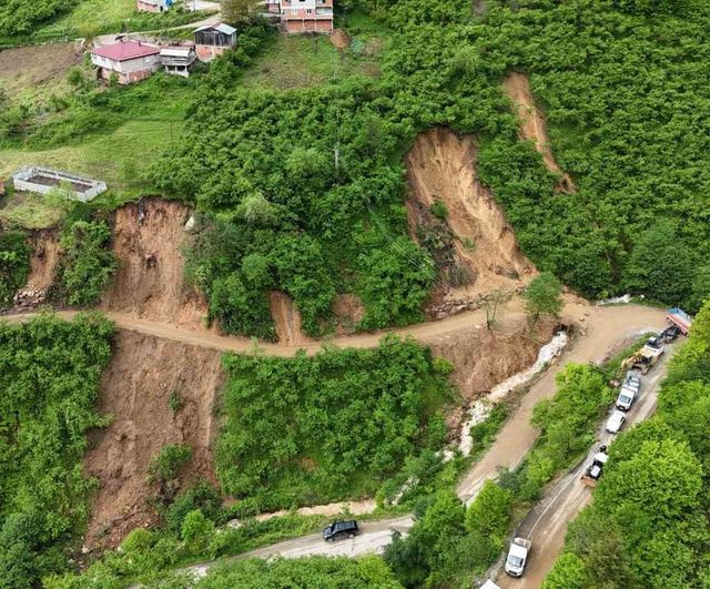 Giresun'da aşırı yağışlar sonrası heyelanlar: 68 konut tedbir amaçlı tahliye edildi