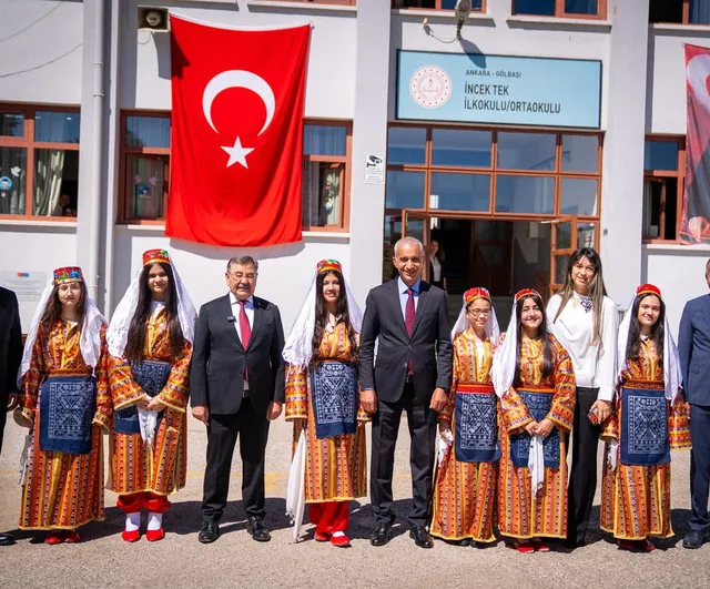 Gölbaşı'nda karne heyecanı