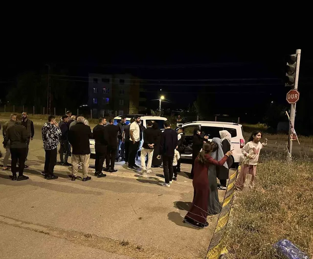 Hasköy’de iki otomobil çarpıştı: yaralanan olmadı