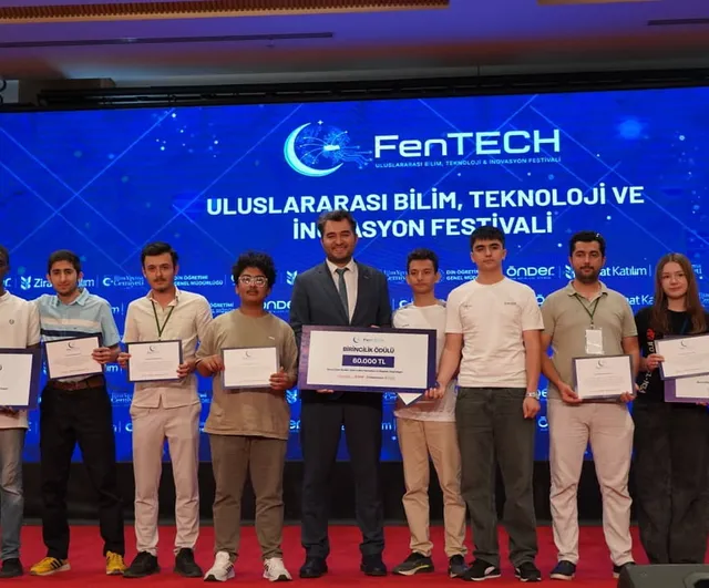 Hatipzade Veli Başer Bilim ve Teknoloji Lisesi FenTech 2026'da Denizli'nin gururu oldu