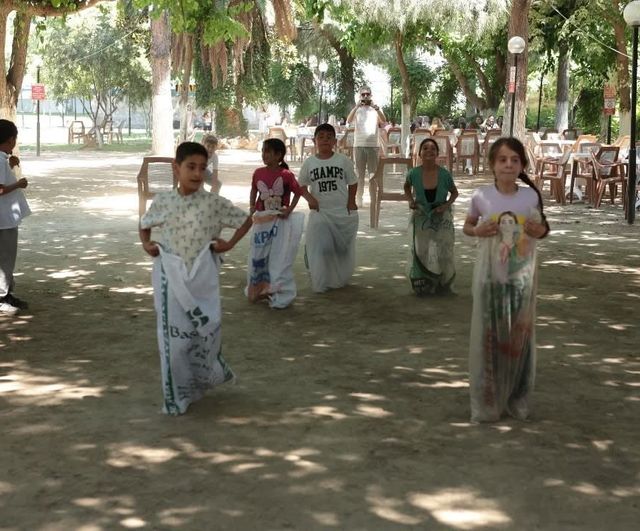 İncirliova’da Bahar Şenliği: Çocuklar Kültür Park'ta Eğlendi