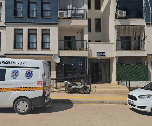 İslahiye ilçesinde evinde silahla vurulan kadın hayatını kaybetti
