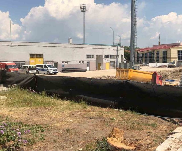 Isparta'da kanalizasyon hattı çalışmasında göçük: 1 işçi yaralandı