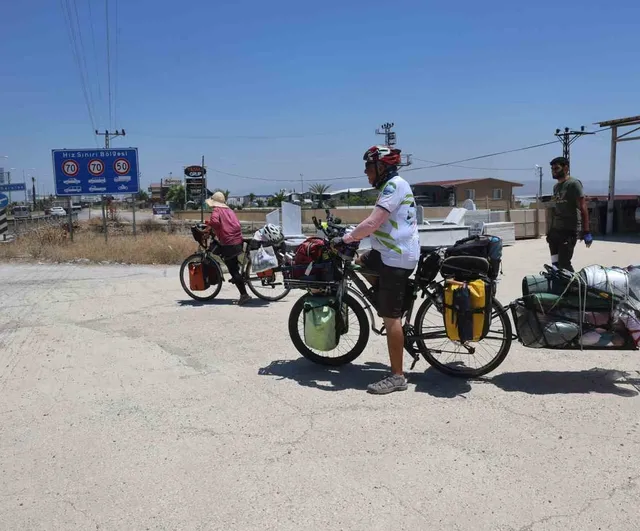 Isparta'lı çift 27 günde Hatay'a ulaştı — 10 yıldır bisikletle Türkiye turu yapıyor