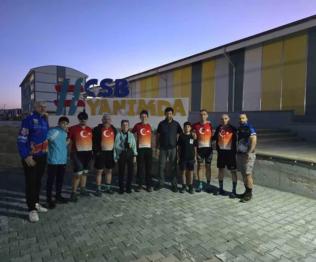 İstanbul'dan yola çıkan bisikletliler Eskişehir'e ulaştı