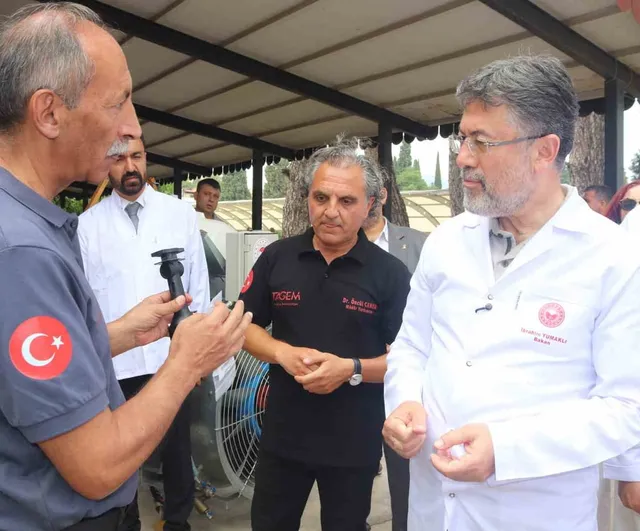 İzmir'de biyoteknik mücadele araştırma merkezi açıldı