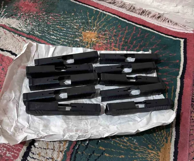 İzmir'de suç örgütlerine yönelik operasyonda 38 kişi gözaltına alındı