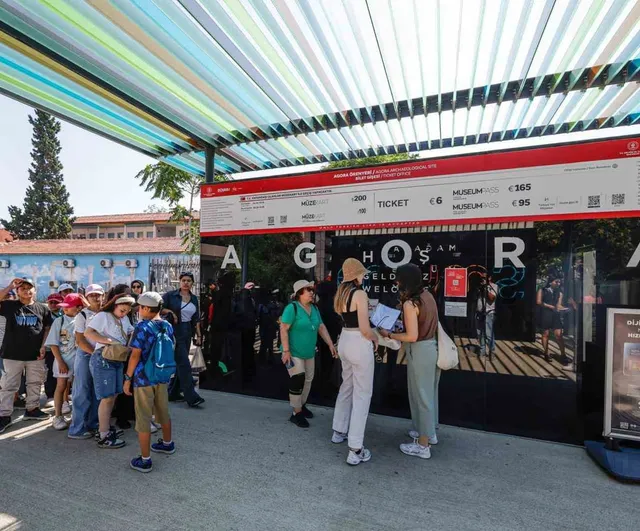 İzmir’in mirasını çocuklar yaşatarak öğreniyor