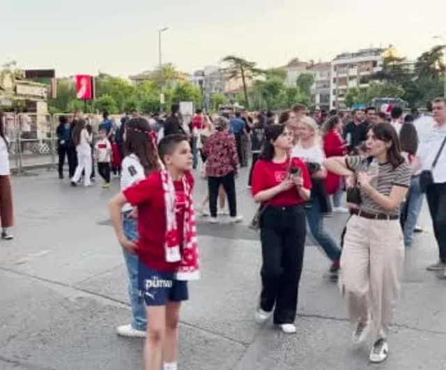 Kadıköy'de A Milli Takım-Kuzey Makedonya Maçı: Taraftar Yoğun İlgi Gösterdi