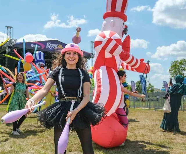 Karneval Çocuk Şenliği on binleri İzmit Millet Bahçesi'nde buluşturdu