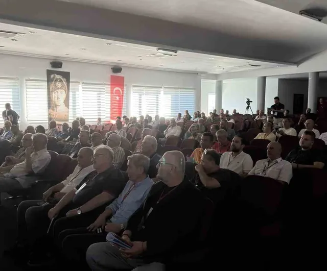 Karşıyaka Spor Kulübü’nün net borcu 647,26 milyon TL; faiz ve hukuk dosyalarıyla toplam borç 1 milyar TL’yi aşıyor