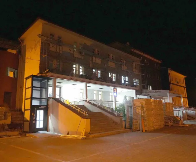 Kastamonu Daday'da 30'dan Fazla Öğrenci Bulantı, Kusma ve Karın Ağrısı Şikayetiyle Hastaneye Başvurdu