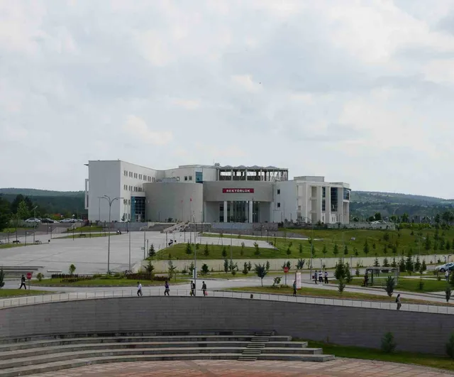 Kastamonu Üniversitesi’nin yapay zeka destekli sosyal girişimcilik projesi ESC30’te destek aldı