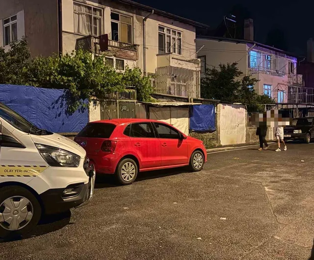 Kayseri’de husumetlilerin hedefi olan 2 katlı ev kurşunlandı