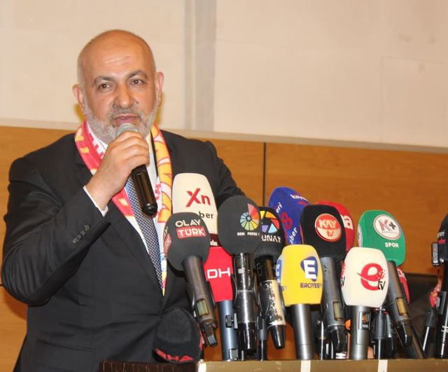 Kayserispor'da Olağanüstü Genel Kurul: Ali Çamlı Başkan Seçildi