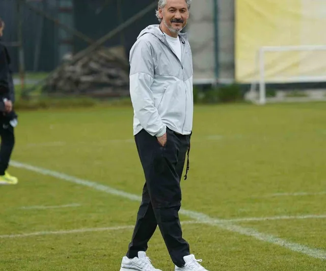 Kayserispor'un anlaşmaya vardığı teknik direktör Atila Gerin Kayseri'ye geldi