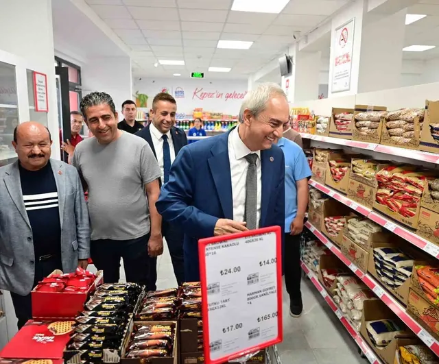 Kepez Kent Market, düşük fiyatlarla ev bütçelerine katkı sağlıyor
