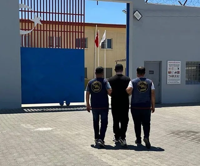 Kesinleşmiş 20 yıl hapis cezasıyla aranan kişi jandarma tarafından yakalandı