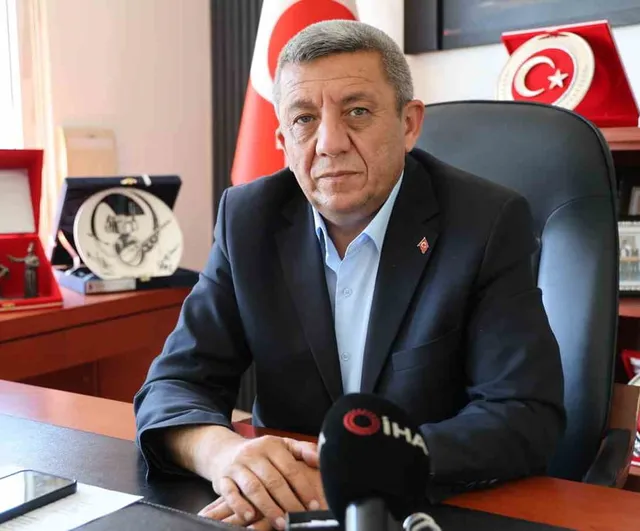 Kırşehir’de rakımı düşük bölgelerde hububat hasadı başladı