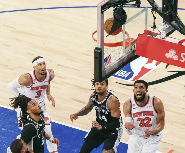 Knicks, 29 sayı geriden gelerek Spurs'ü 107-106 yenip final serisini 3-1'e taşıdı
