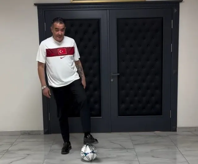 Koçarlı Belediyesi'nden A Milli Takım'a destek: İlçe çalışanlarının yer aldığı video sosyal medyada ilgi gördü