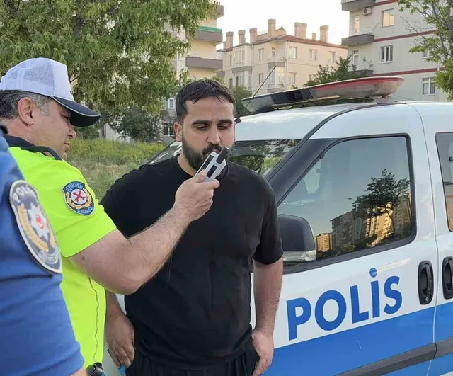 Kocasinan'da şüphe üzerine durdurulan sürücü 1.06 promil alkollü çıktı