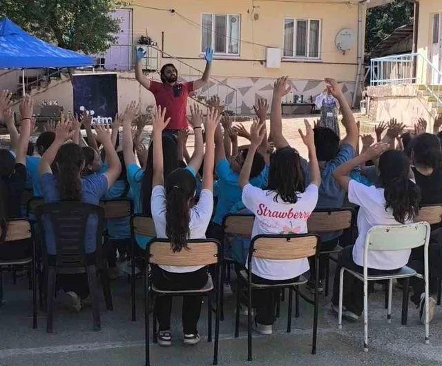Köy okullarında bilimsel yolculuk: üç gün süren atölyeler