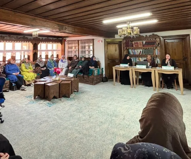 Kütahya İl Müftülüğü'nden 'bir yetime aile olmak' paneli