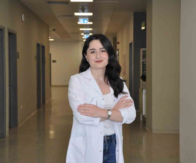 Manisa Şehir Hastanesi'nde kronik migrenlere yönelik botulinum toksin tedavisi başlatıldı