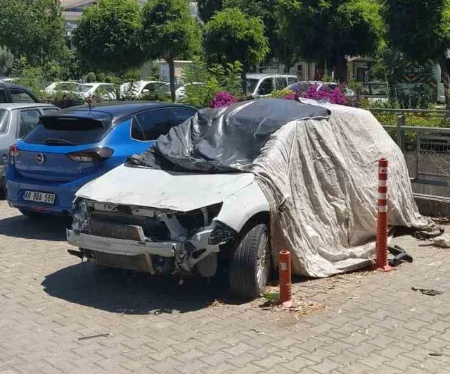 Marmaris’te terk edilmiş araçlar ve hurdalar toplanacak