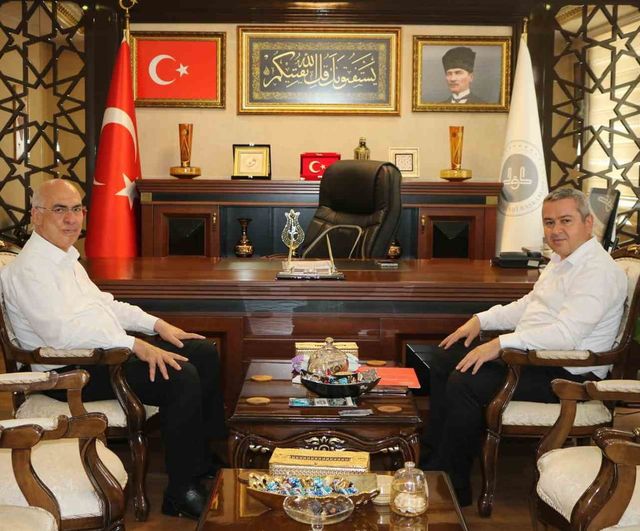 Mersin'de 'İlk Şefkat Projesi' Protokolü İmzalandı — Devlet Korumasındaki Çocuklara Eğitim ve Manevi Destek