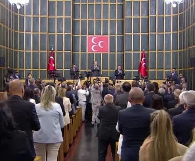 MHP lideri Bahçeli: 'Çocuklar açlıktan ölürken yazılan raporlar kimin karnını doyurmaktadır'